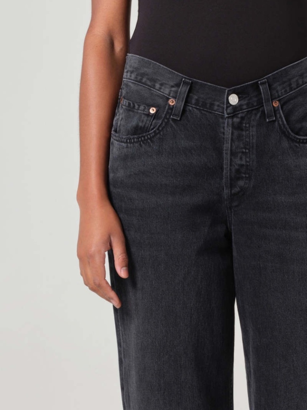 NWT Agolde V Waist Baggy Black Denim Jeans | Size 27 - Picture 6 of 15